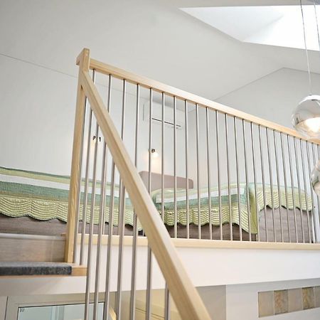 Lofts - Kaunas Airport Karmėlava Buitenkant foto